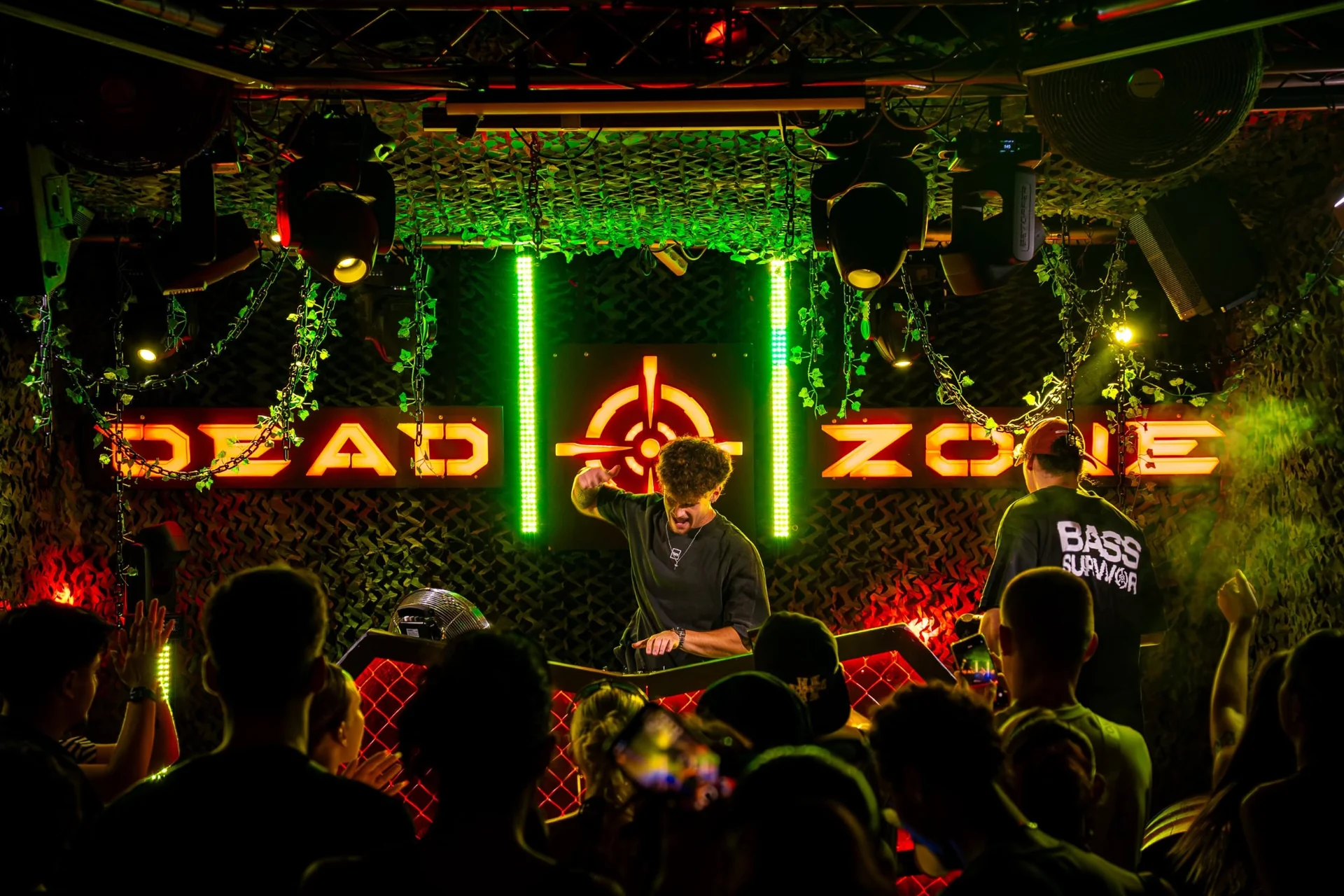 MADMAX — Dead Zone